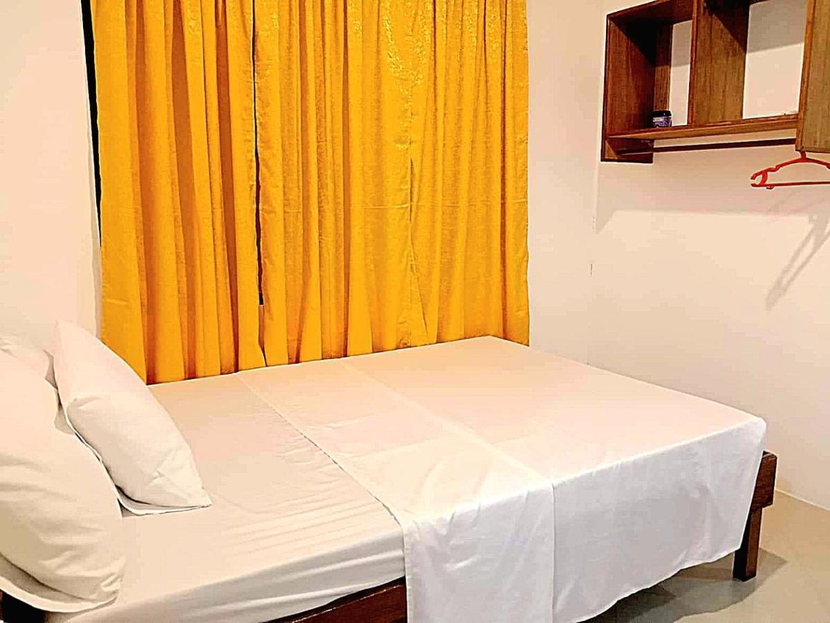 Lady Ghagha Room Rentals 圣维森特 外观 照片